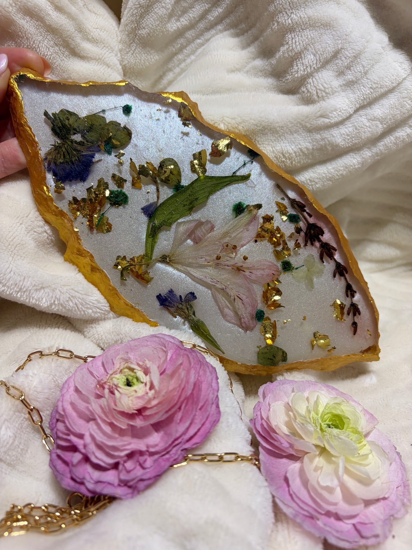 Floral Accessory Tray