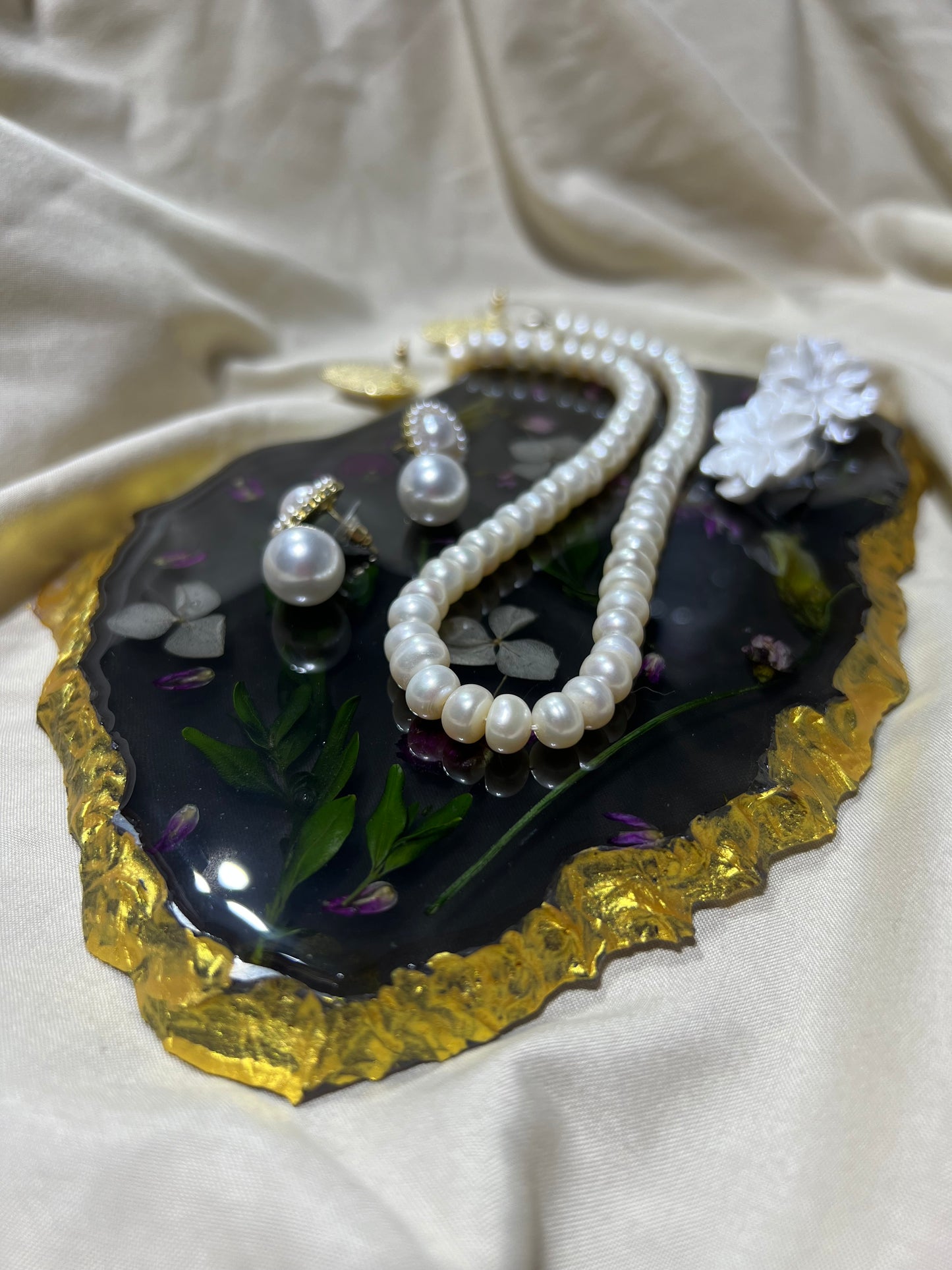 Floral Accessory Tray